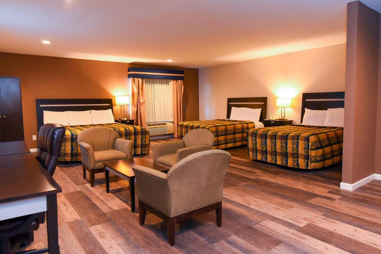 Rensselaer Capital Inn And Suites المظهر الخارجي الصورة